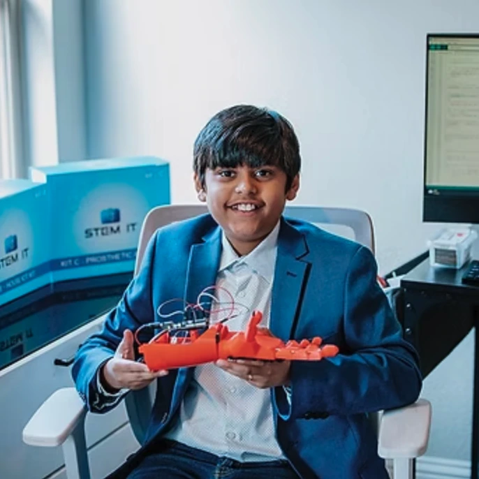 Young Genius Develops AI App to Detect Heart Disease with 96% Accuracy